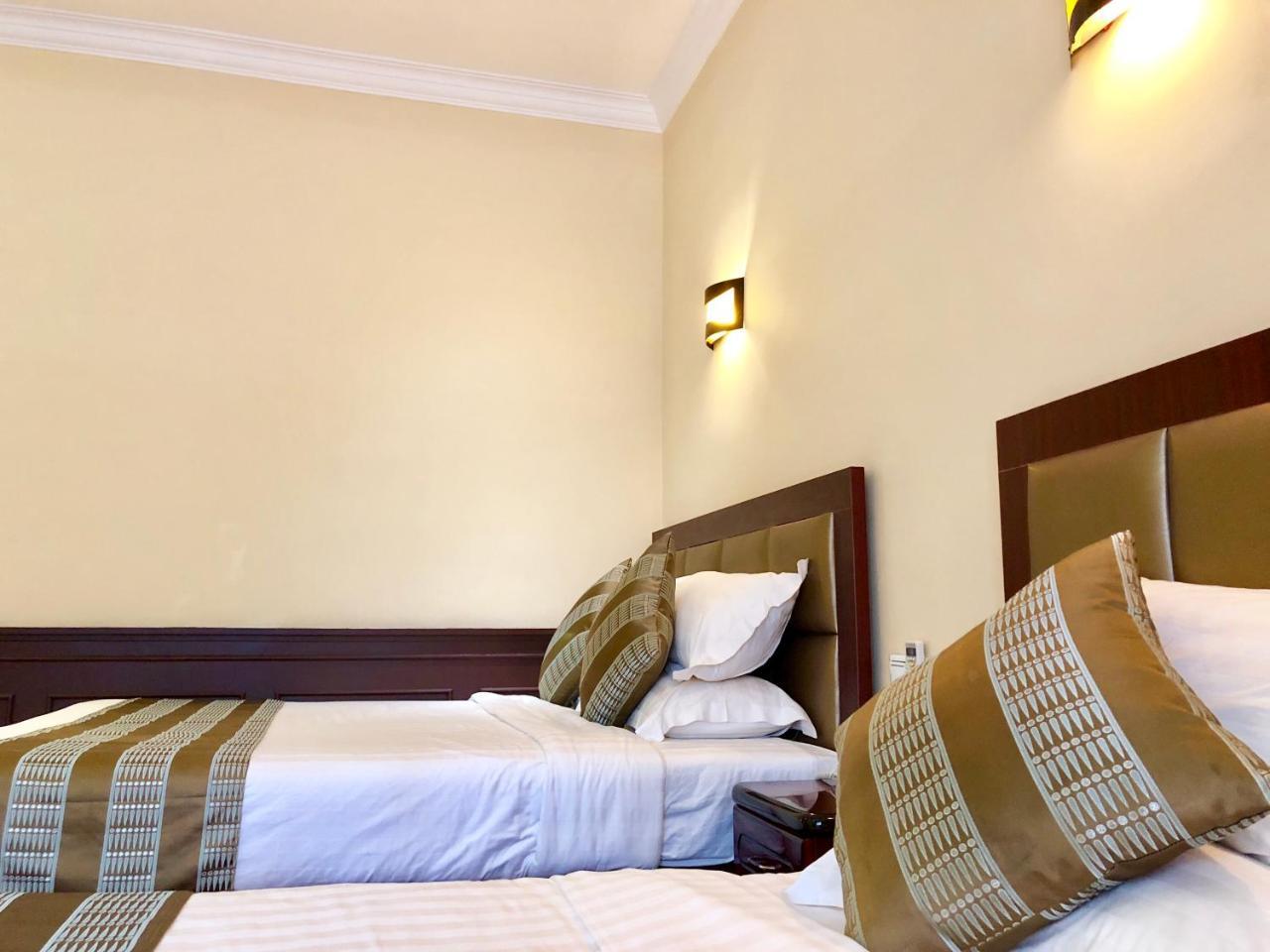 Taunggyi Hotel Luaran gambar
